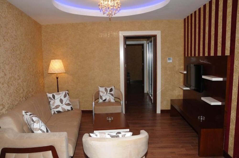 Hotel Senbayrak City Adana Exterior photo