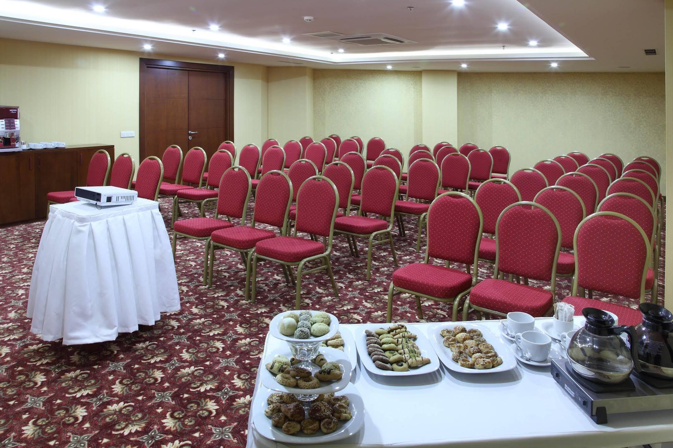 Hotel Senbayrak City Adana Exterior photo
